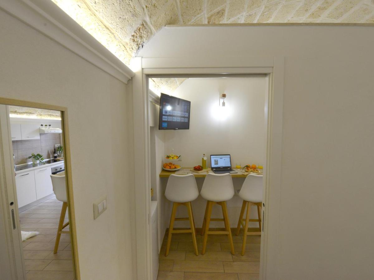 Castrum Casa Vacanza Mesagne Bagian luar foto
