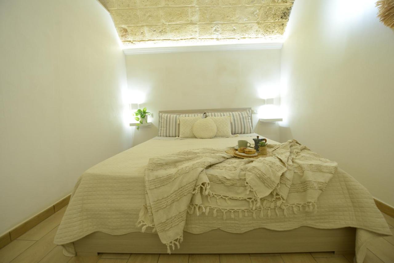 Castrum Casa Vacanza Mesagne Bagian luar foto